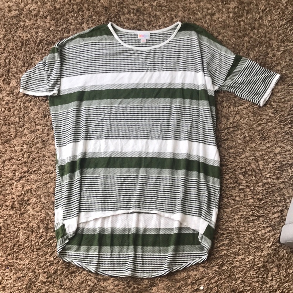 LulaRoe extra small shirt